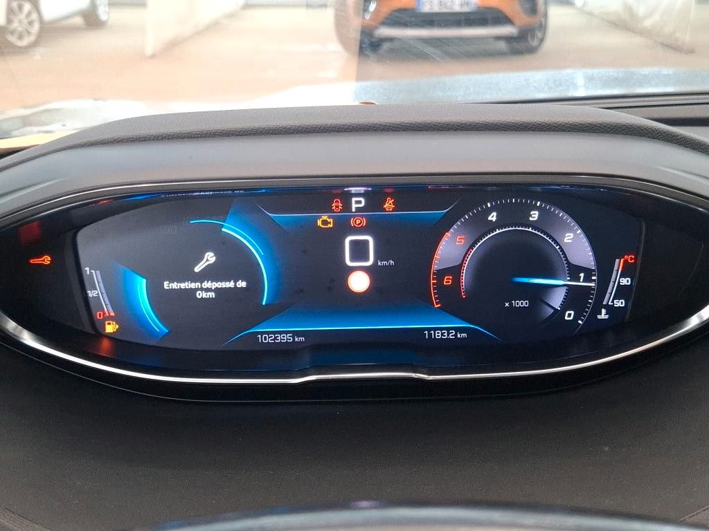 Fahrzeugabbildung Peugeot 5008 Active Pack 1.5D LED/NAVI/PDC/R´CAM
