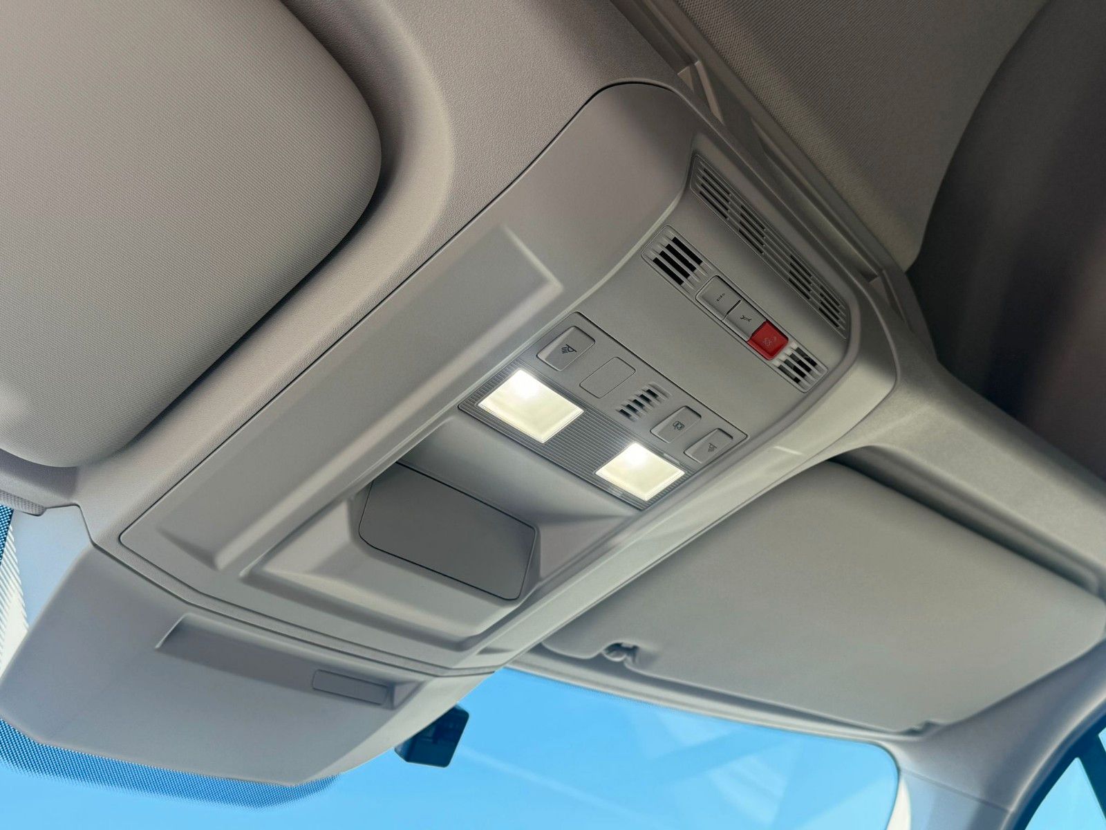 Fahrzeugabbildung MAN TGE 3.180 L4H3 Kastenwagen Automatik Klima Ahk