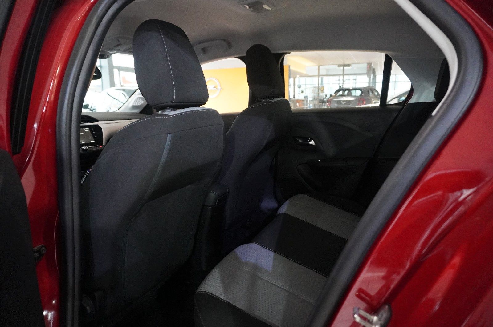 Fahrzeugabbildung Opel Corsa-e F FACELIFT 3-PHASIG NAVI/LED/SHZ/11KW