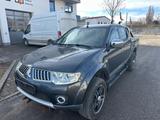 Mitsubishi L200 Intense Doppelkabine 4WD Schneeschild LKW - gebrauchte Mitsubishi L200 aus dem Jahr 2012