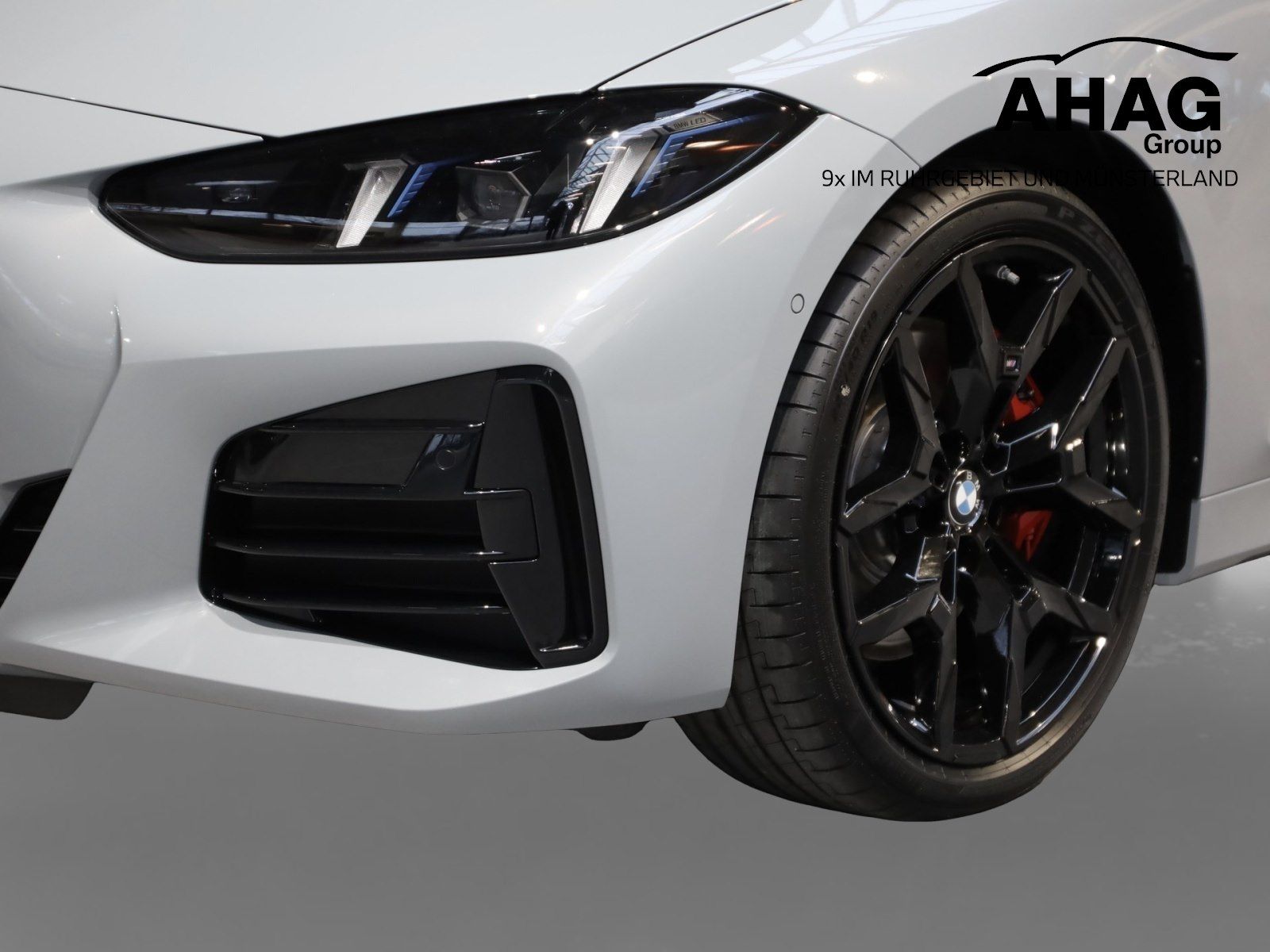BMW 420i Cabrio M Sportpaket Pro imagem 3
