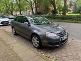 Volkswagen Jetta 1.4 TSI 90 kW DSG Highline Highline - Volkswagen Jetta: 1.9