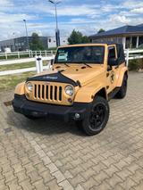 Jeep Wrangler 2.8 CRD Sahara Cabrio Automatik - Jeep Wrangler in Kassel