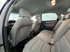 AUDI A4 LIM/ RENTNER/ NUR 34.000KM/ GARANTIE/ AUDI A4 LIM/ RENTNER/ NUR 34.000KM/ GARANTIE/