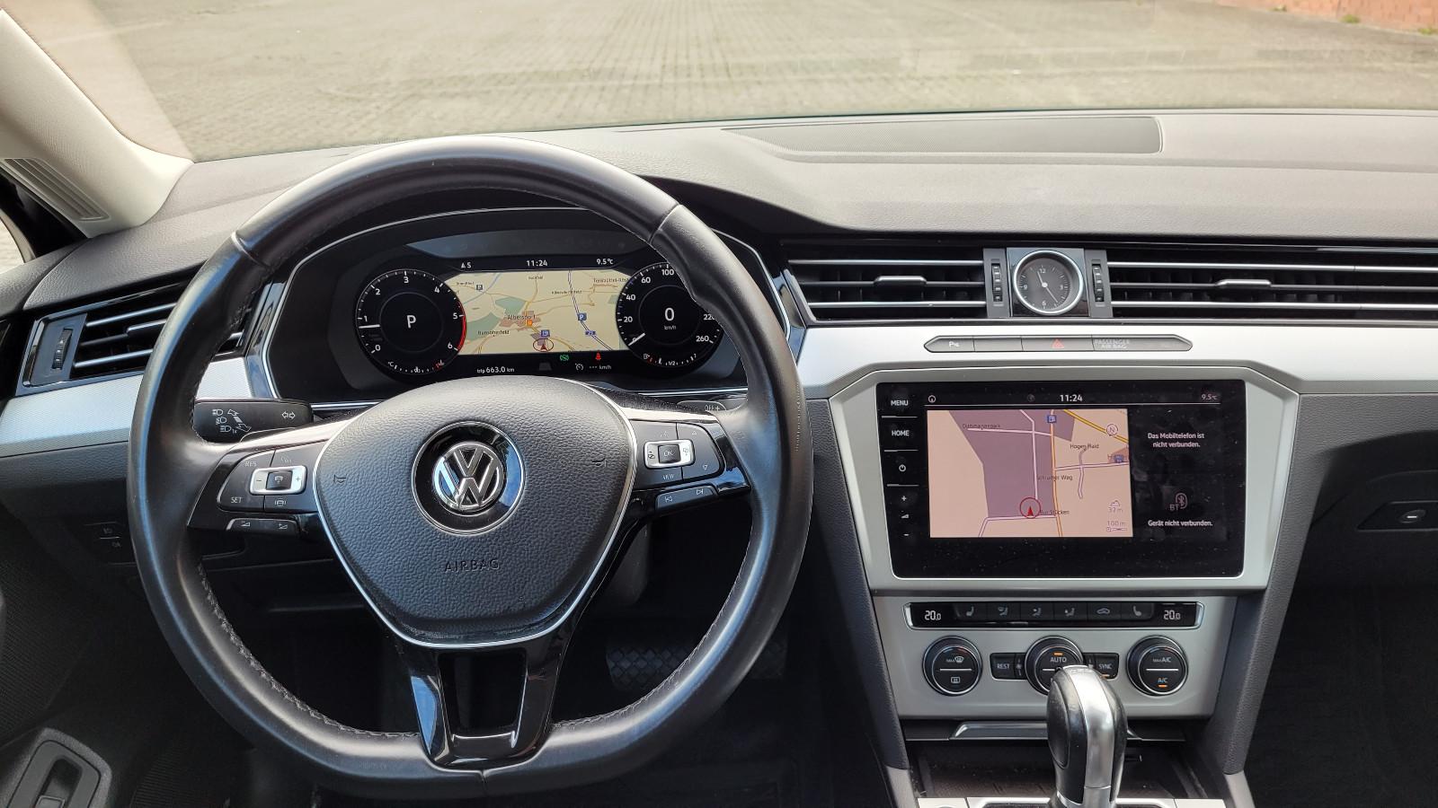 Volkswagen Passat 2,0TDI Comf+LED+ACC+RFK+AHK+AID 140KW