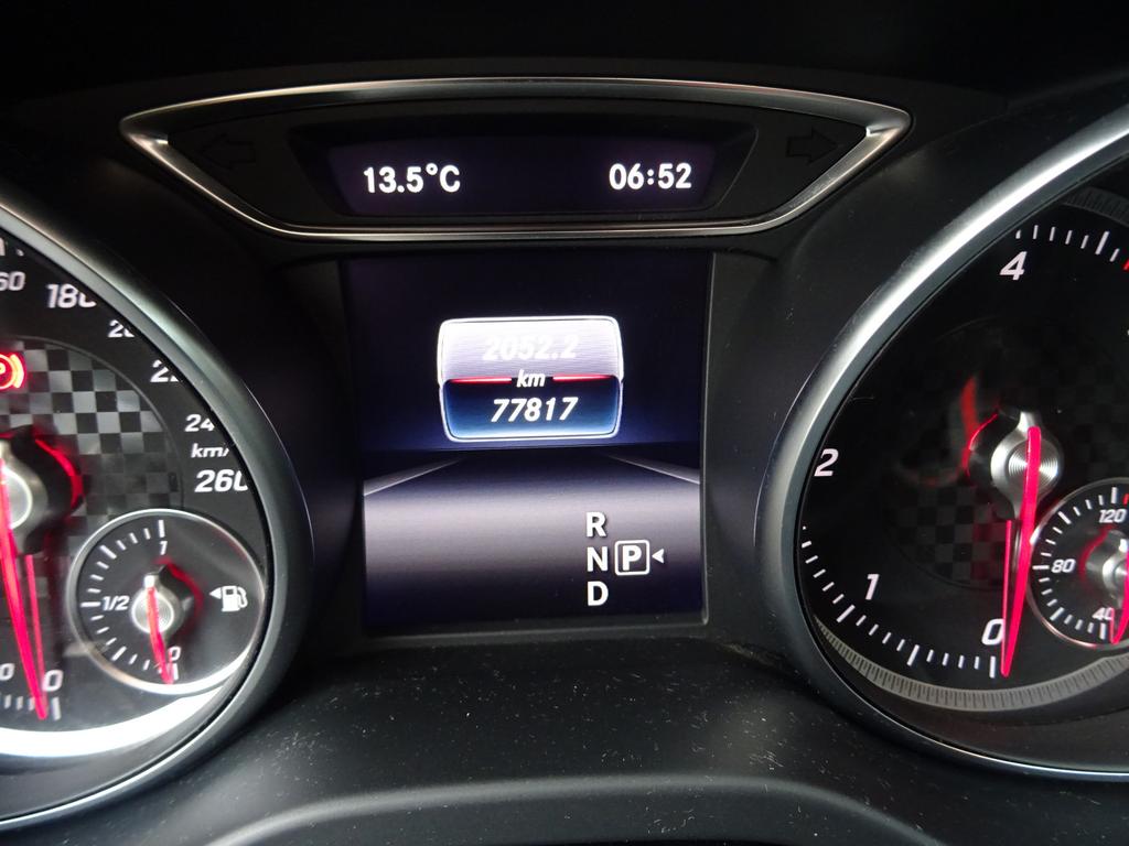 Mercedes-Benz A 220