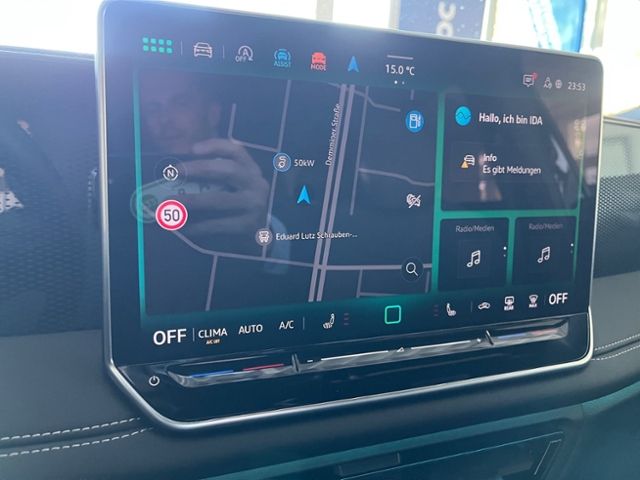 Fahrzeugabbildung Volkswagen Tiguan 1.5 eTSI DSG GOAL LED NAVI KAMERA GJR