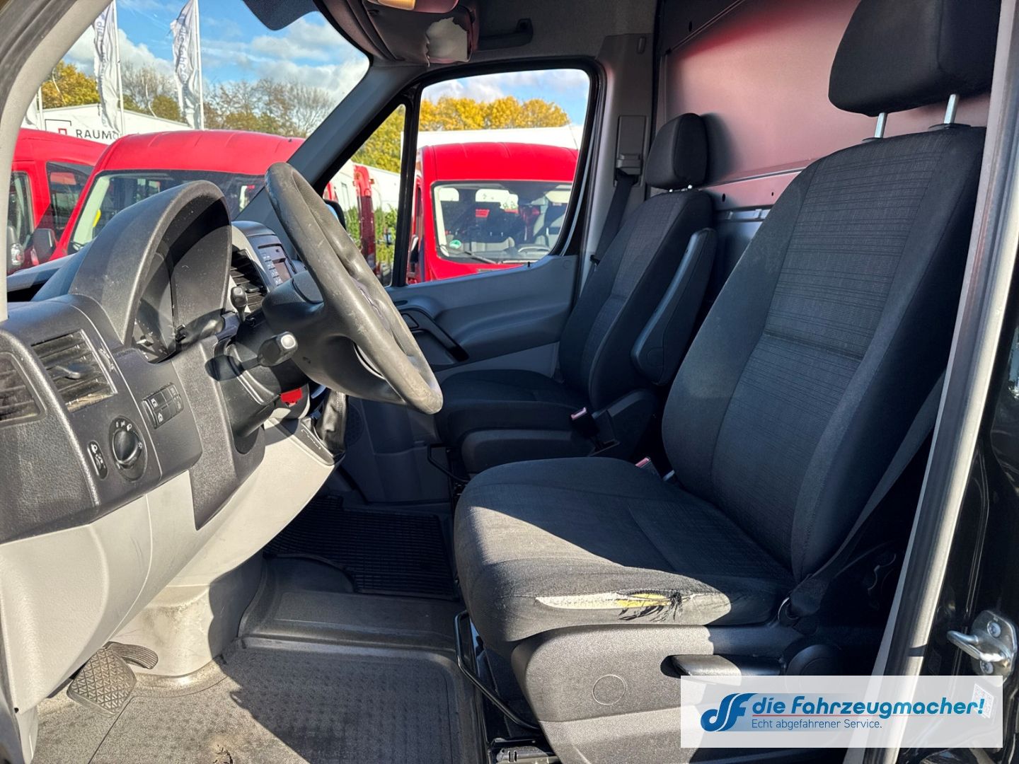 Fahrzeugabbildung Mercedes-Benz Sprinter II Kasten 316 Extra Lang XXL CDI Navi R