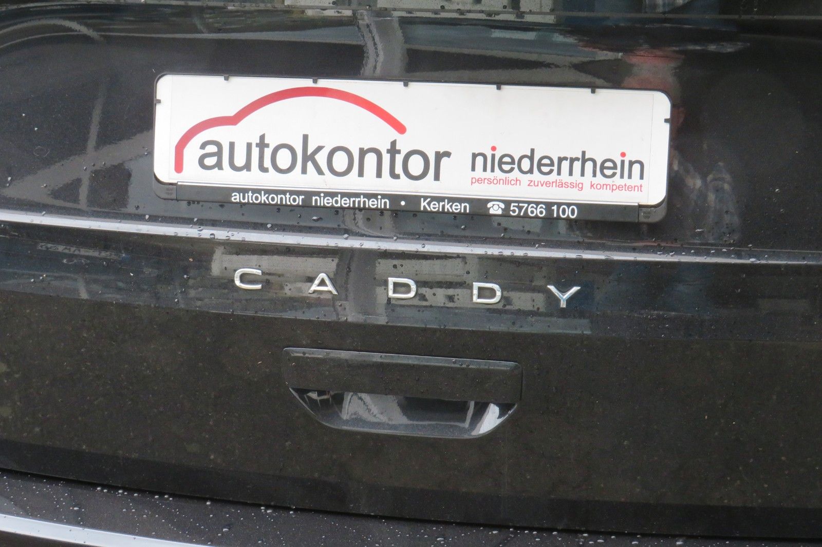 Fahrzeugabbildung Volkswagen Caddy Life DSG NAVI PDC SITZHEI. 1.H NEUES MODEL