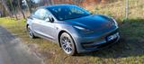 Tesla Model 3 Hinterradantrieb RWD RWD - Tesla Gebrauchtwagen in Bielefeld