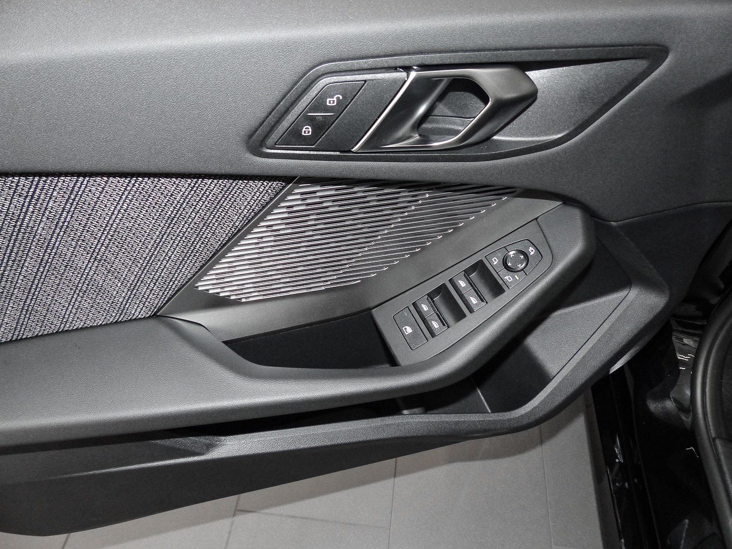BMW 116 - Bild 13
