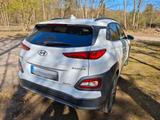 Hyundai KONA electric 64kwh Wärmep.RFK. Garantie  - weiße Hyundai KONA Elektro