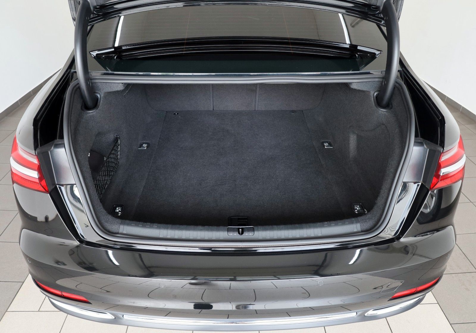 Fahrzeugabbildung Audi A6 Lim. 40 TDI design T.Leder,Navi,LED,ACC,SR+WR