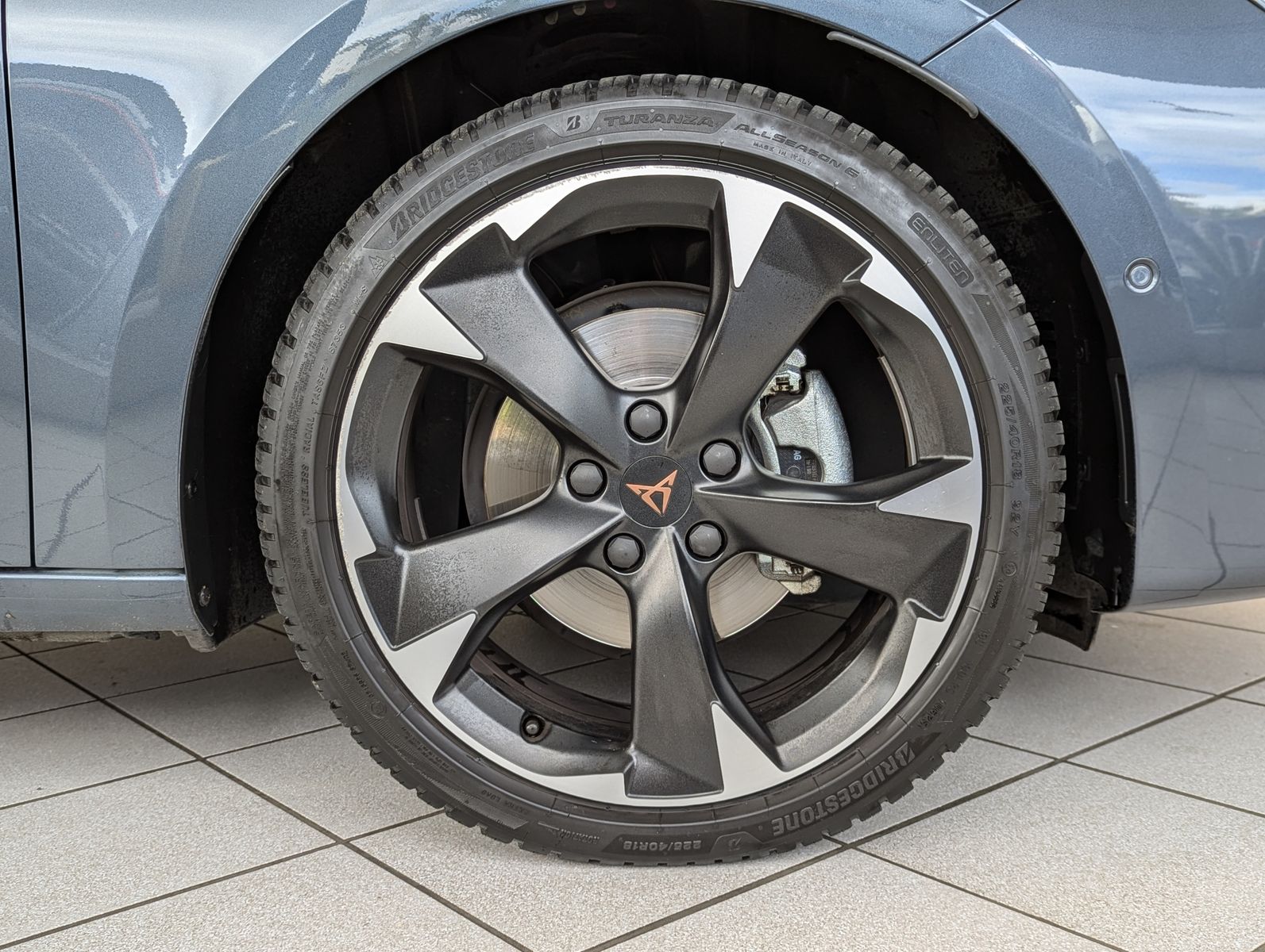CUPRA Leon 2.0 TDI DSG Matrix Sennh Dynamic-Sitze Edge - Image 10