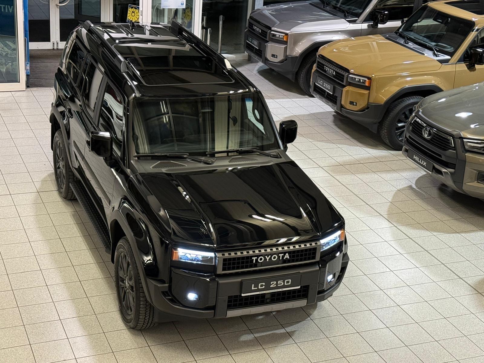 Toyota Land Cruiser LC 250 – LOUNGE-MILD HYBRID-PANORAMA-HEAD UP-AHK