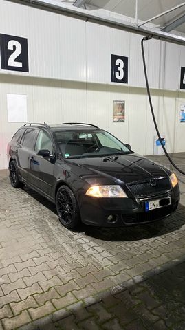 Skoda Octavia Combi 1.8T FSI Sport Edition 