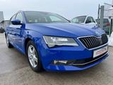Skoda Superb Combi L&K 4x4/Automatik/Leder/Panorama/ - Skoda Superb Gebrauchtwagen in Leipzig