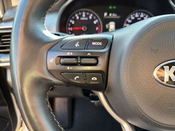 Kia Stonic 1.0T DCT7 Platinum Edition Kamera SHZ
