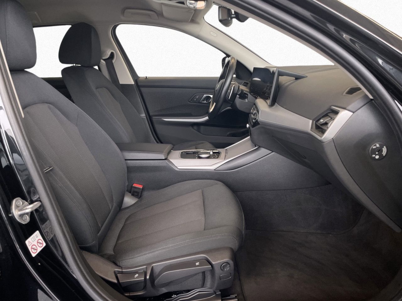 BMW 320d xdrive Touring AHK,DA,LiCoPlus,PDC,SHZ,LED foto 8