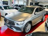 Mercedes-Benz GLC 300 de 4Matic|AMG-LINE|1.HAND|WIDESCREEN|EU6 - Hybrid (Diesel/Elektro): Coupé