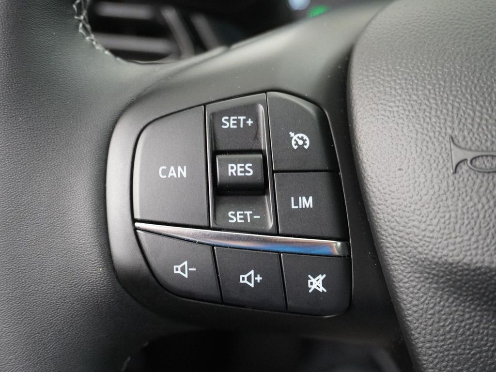 Ford Fiesta 1.0 EcoBoost Hybrid Titanium X
