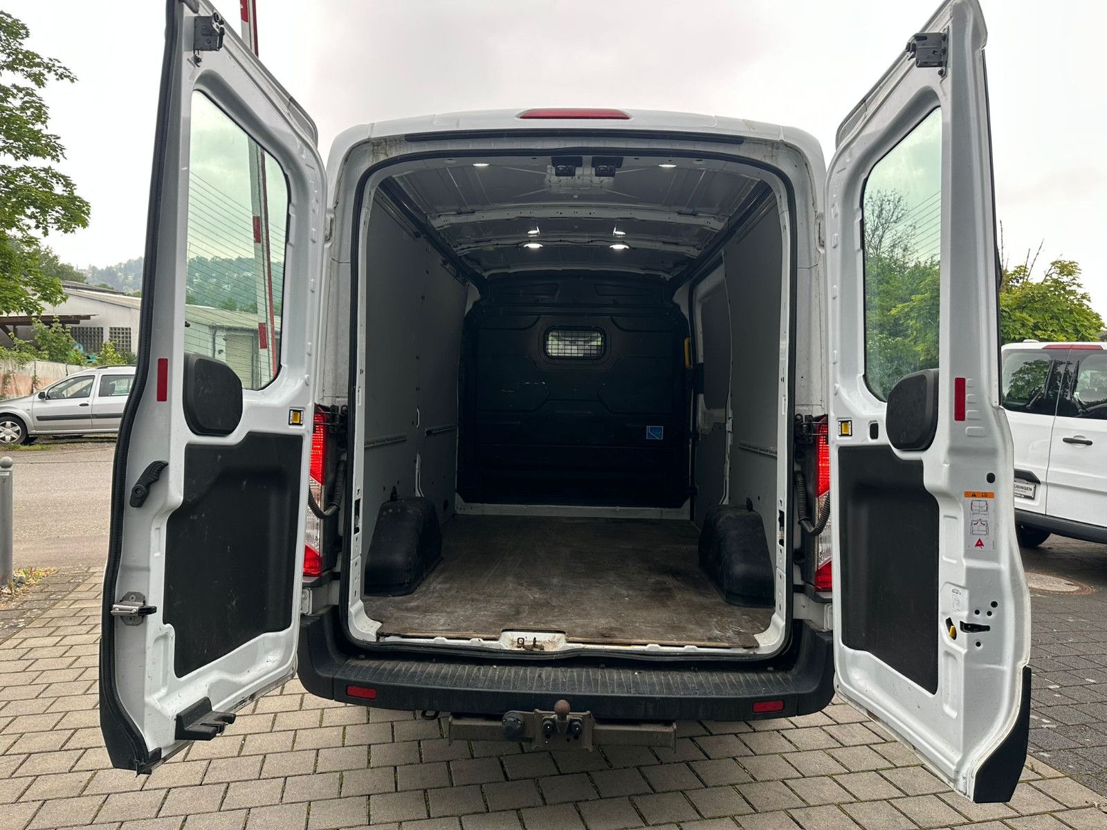 Fahrzeugabbildung Ford Transit 290 L2H2 Trend*SDH*DAB*LED*
