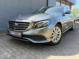 Mercedes-Benz E 250 MB GARANTIE 10/26 - graue Mercedes-Benz E 250