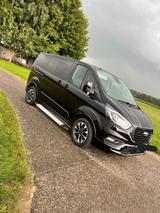 Ford Tourneo Custom Sport L1/ AHK - Ford Tourneo Custom: Sport