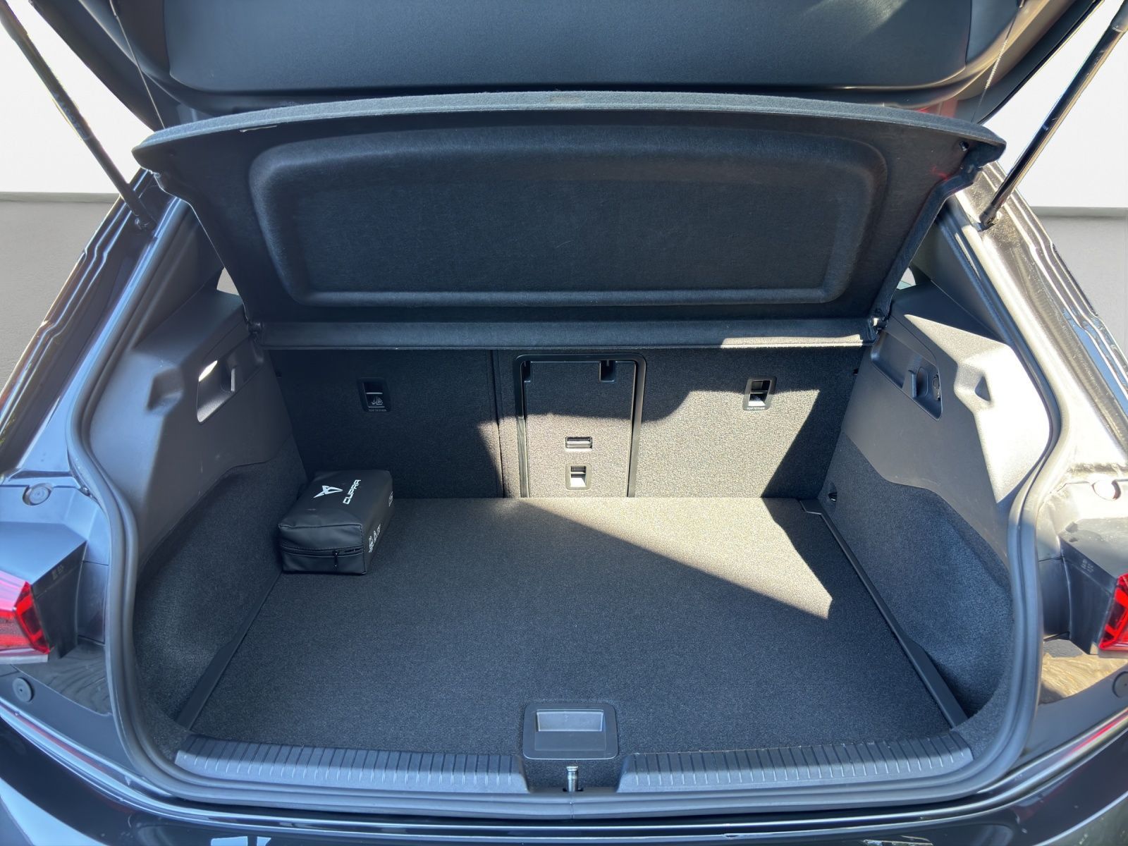 Cupra Born - Bild 14