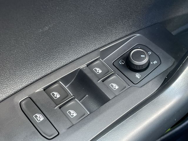 Taigo Goal 1.0 TSI DSG AHK/Keyless/Navi/Matrix  