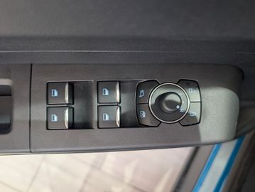 Ford Tourneo Courier Active Automatik