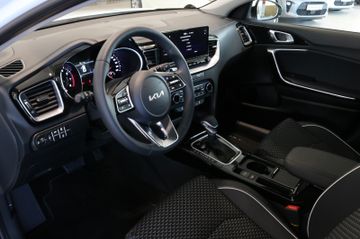 Fahrzeugabbildung Kia X Ceed Vision 1,5 T-GDI DCT DSG LED/Navi/PDC