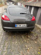 Porsche Panamera 4S S - Porsche Panamera aus 2011: 4s