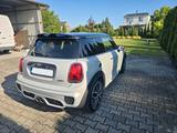 MINI John Cooper Works John Cooper Works - weiße MINI John Cooper Works