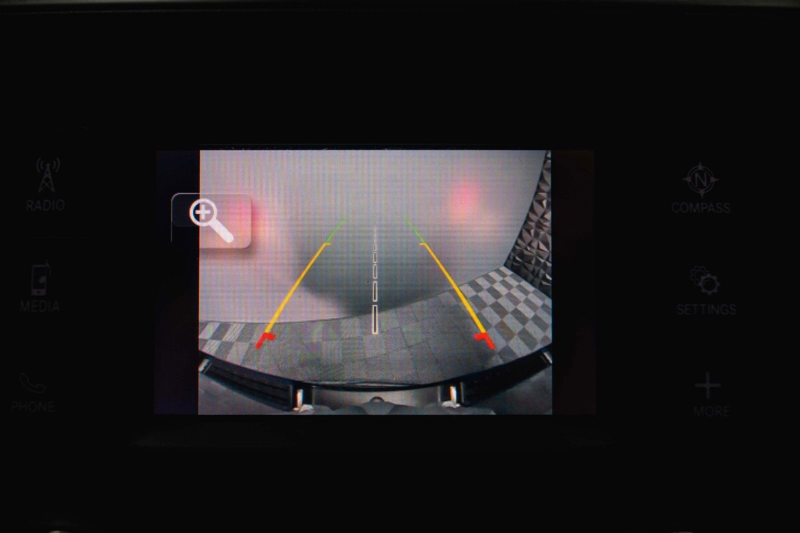 Fahrzeugabbildung Dodge RAM 5.7 V8 HEMI 4x4 OFFROAD NightEdition LONGBED