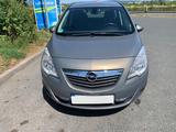 Opel MERIVA B 1,4 L 120 PS AUTOMATIK KLIMA AHK TOP