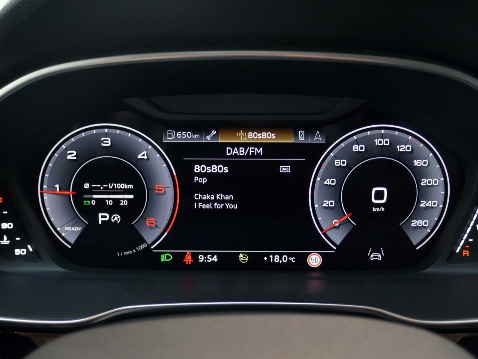 Fahrzeugabbildung Audi Q3  Advanced 35 TDI S-Tronic | LED AHK RFK