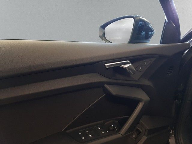 Fahrzeugabbildung Audi A3 Sportback advanced 40TFSIe LED Kamera 18"