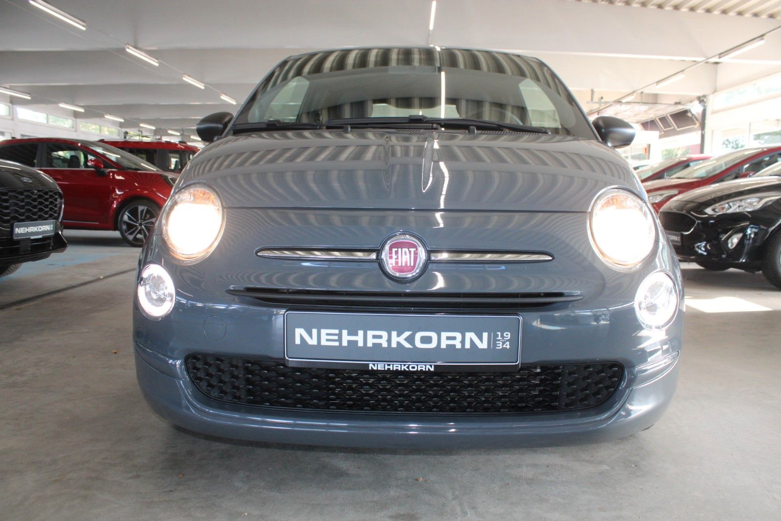 Fahrzeugabbildung Fiat 500 Hybrid CULT KLIMA DAB+ Allwetterreifen Tempo