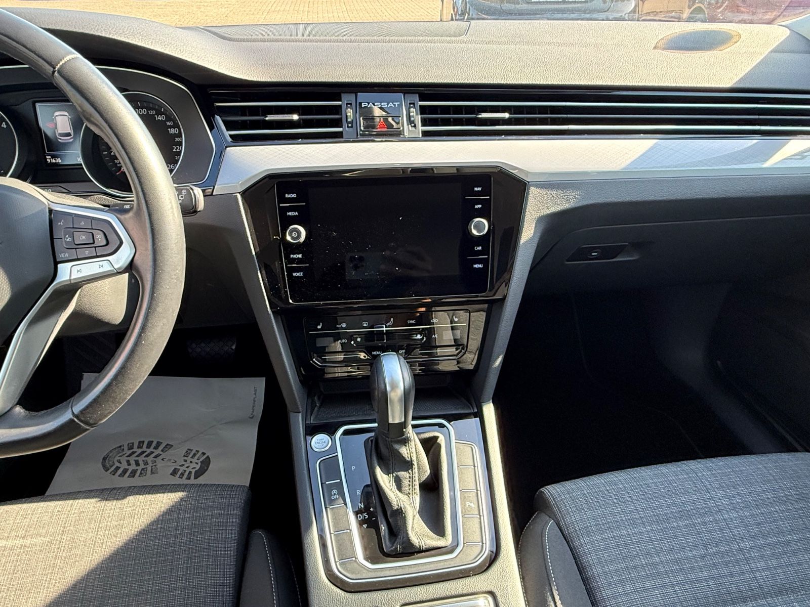 Passat Variant Business*2.0 TDI-150-PS*NAVI*1.HA