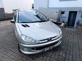 Peugeot 206 Tendance Automatik TÜV und Inspektion Neu  - Peugeot 206: Automatik
