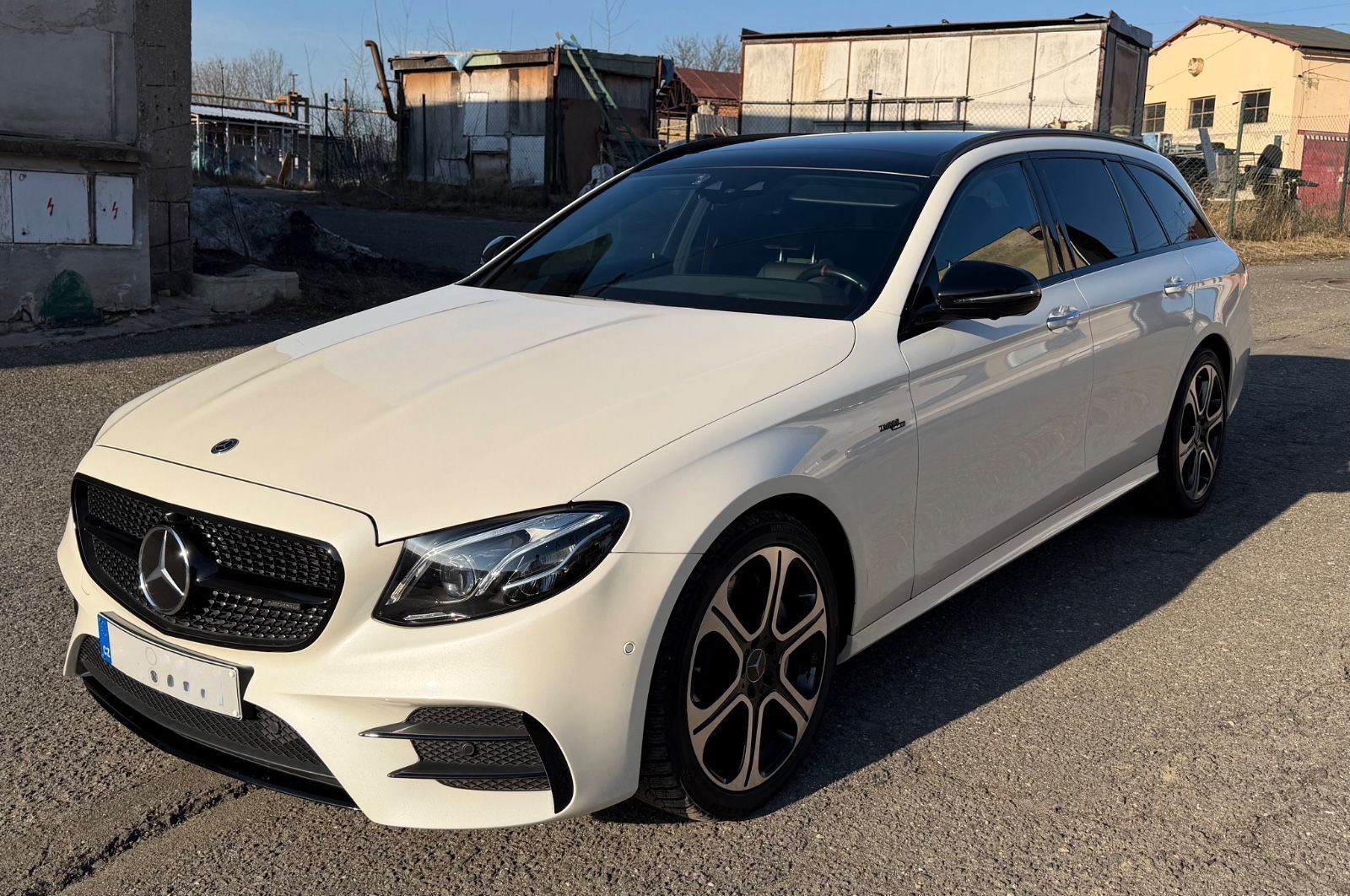 MERCEDES-BENZ E 53 AMG Mercedes-AMG E 53 4MATIC+ T Autom. ...