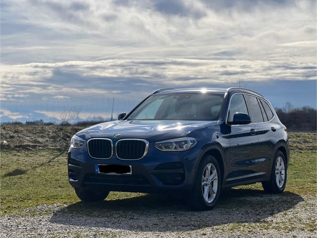 BMW X3 3.0D xDrive - BMW Scheckheft, Langstrecke