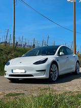Tesla Model 3 Allradantrieb mit Dualmotor Performa... - Tesla Model 3 in Freiburg