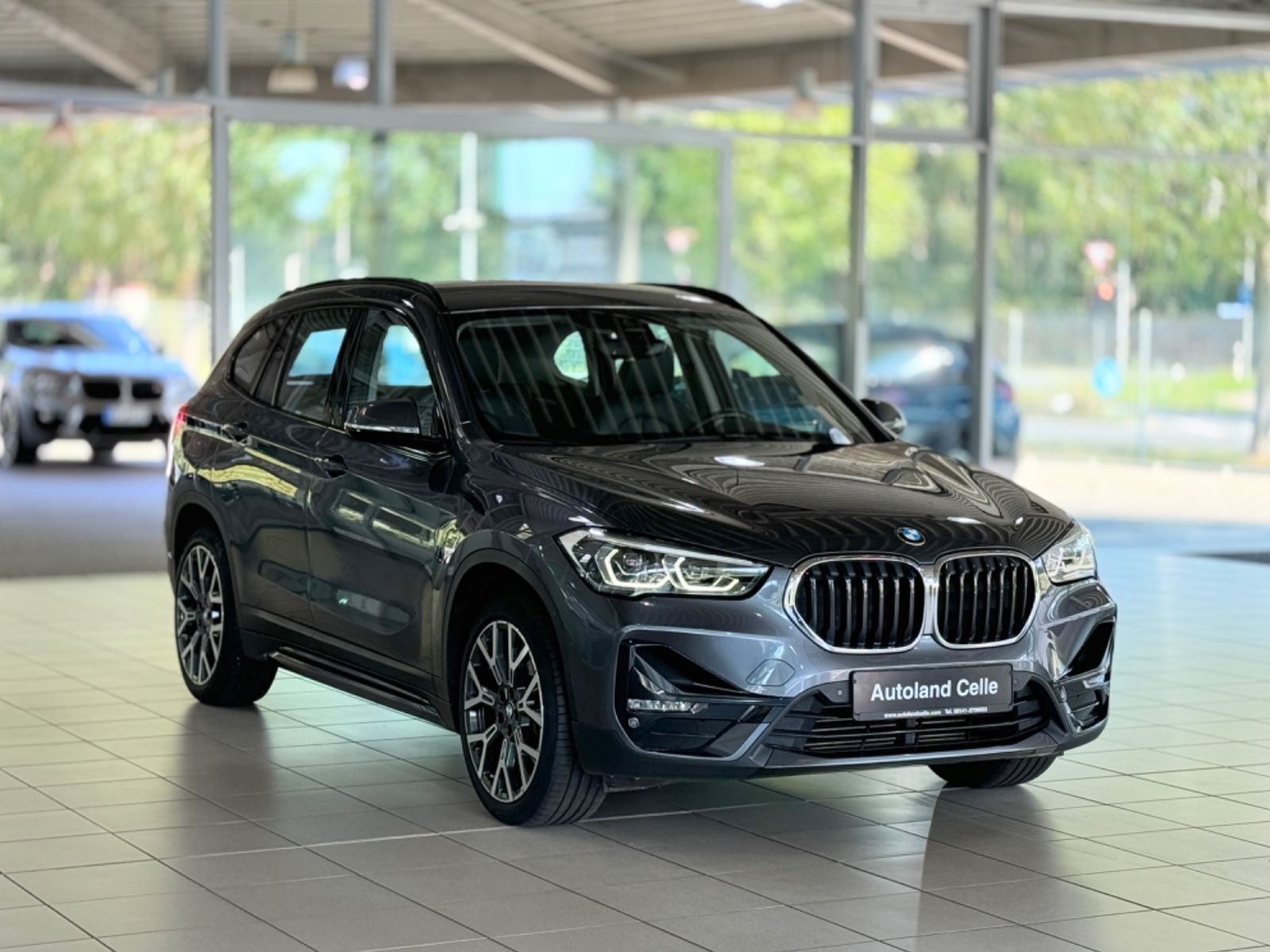 Fahrzeugabbildung BMW X1 xD20d SportLine Kamera LED Komfort AHK 19Zoll