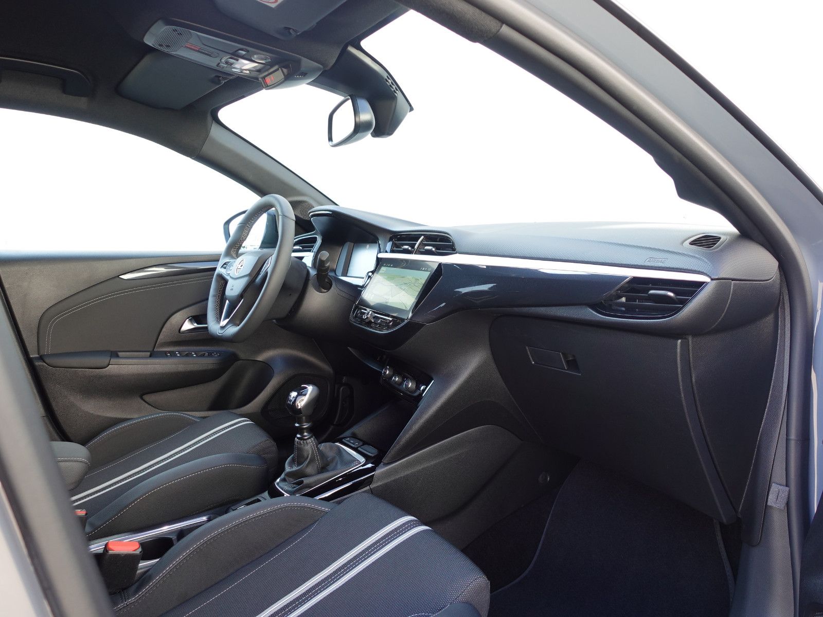 Fahrzeugabbildung Opel Corsa 1.2Turbo GS Line Allwetter,Navi,SHZ,Kamera
