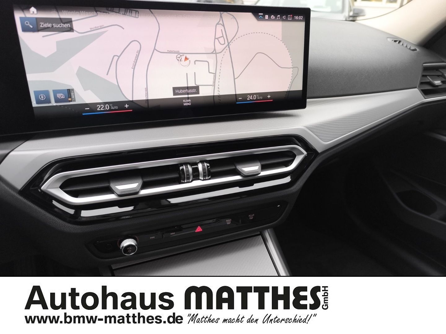 BMW 318 i Touring Park-Assistent Anhängerkupplung sc foto 15
