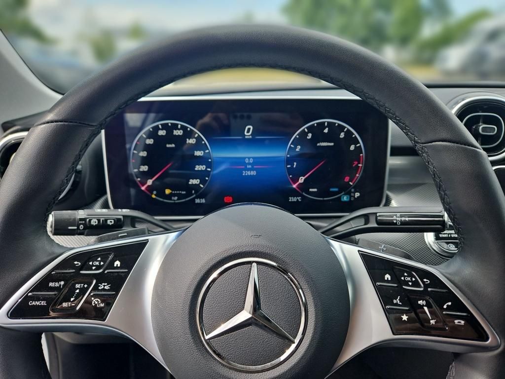 Fahrzeugabbildung Mercedes-Benz C 180 T Avantg.Adv. AHK Winterpaket Kamera LED