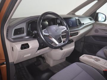 Volkswagen T7 Multivan - 8