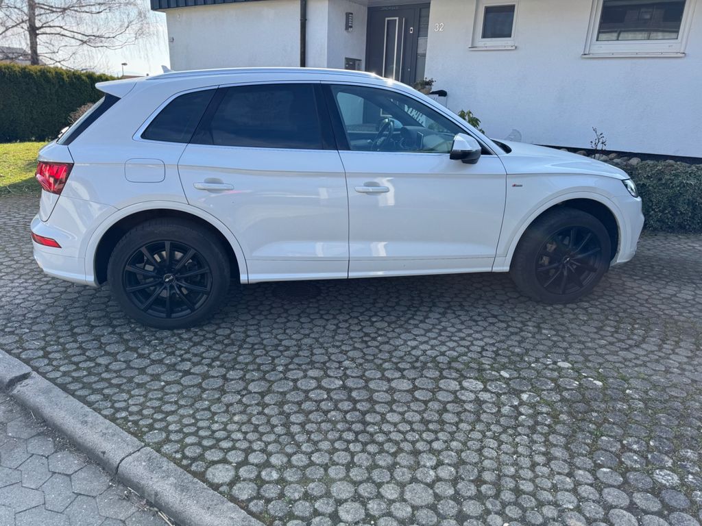 Image of Audi Q5